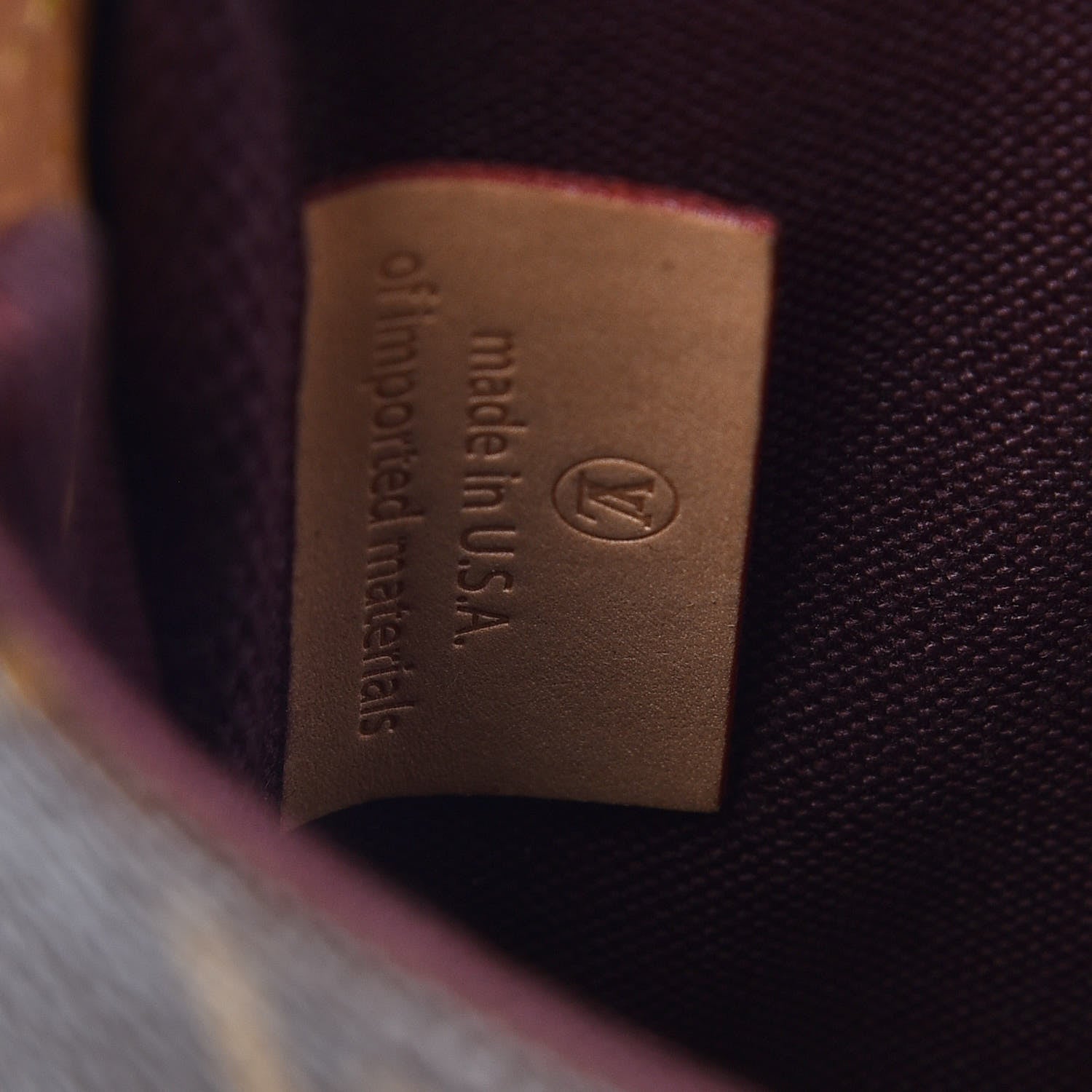 Louis Vuitton Monogram Favorite MM 9 of 10