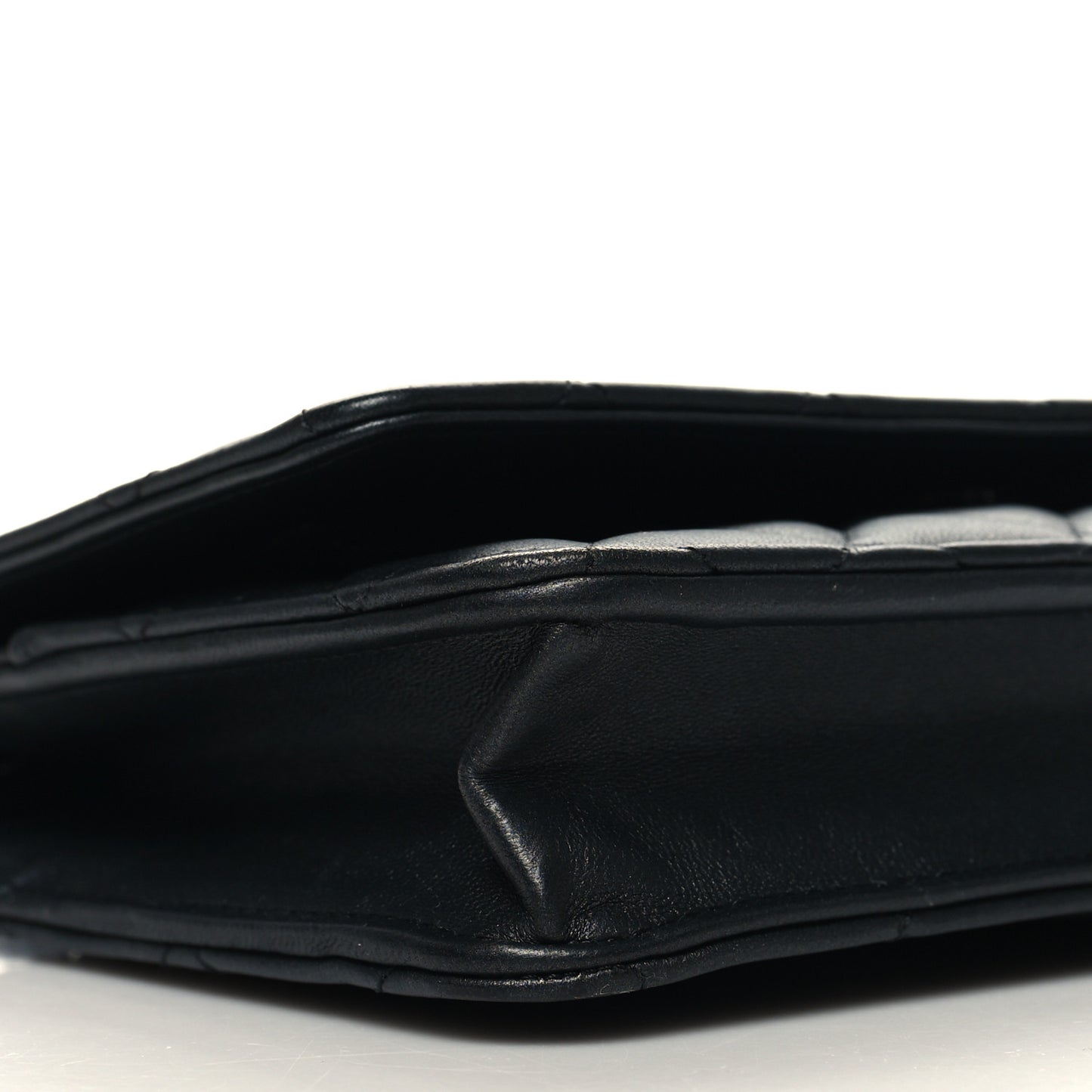 Lambskin Quilted Wallet On Chain WOC So Black