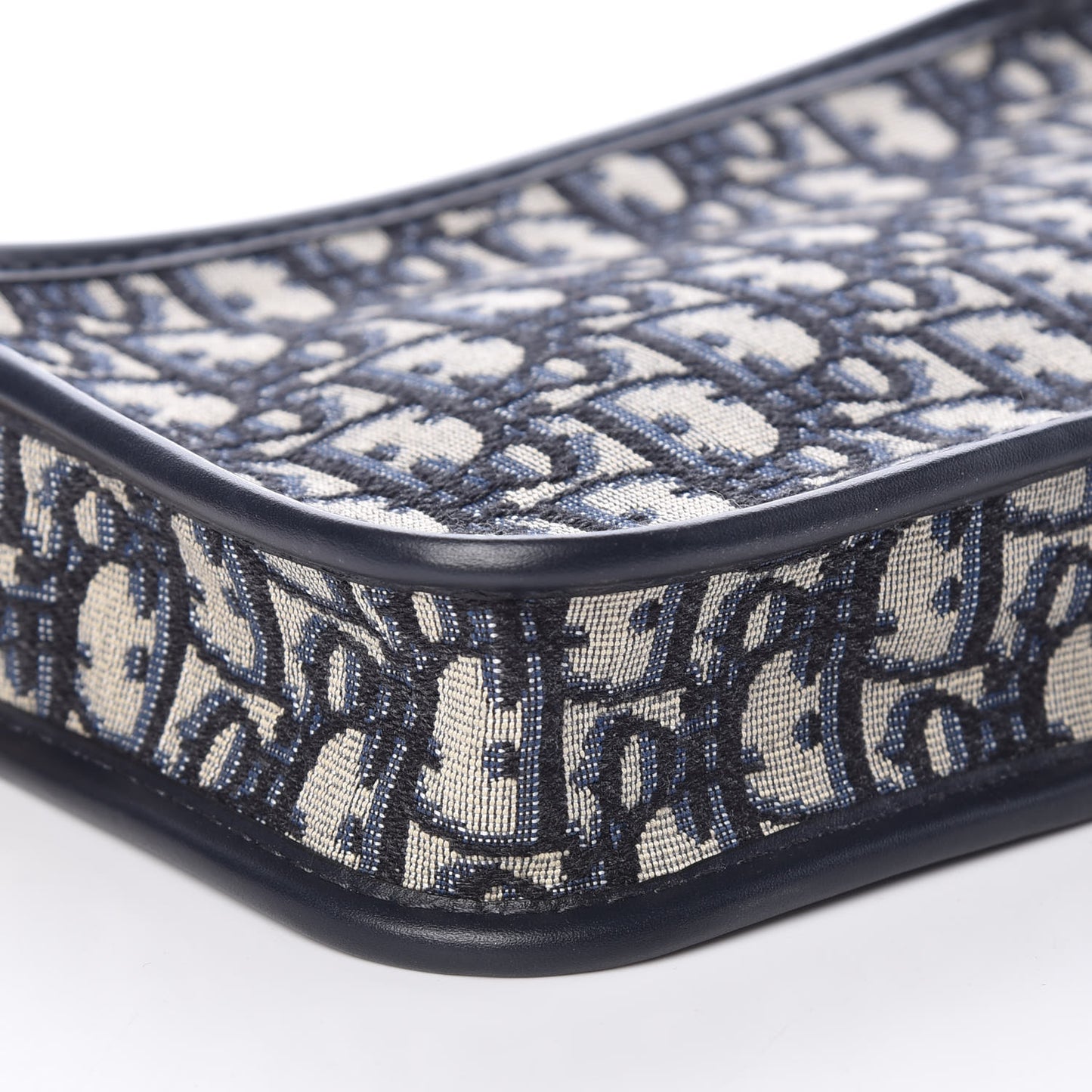 Oblique Diorquake Clutch Blue