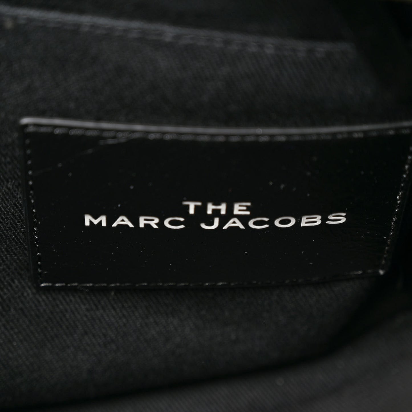 Shiny Crinkled Calfskin The Tote Bag Black