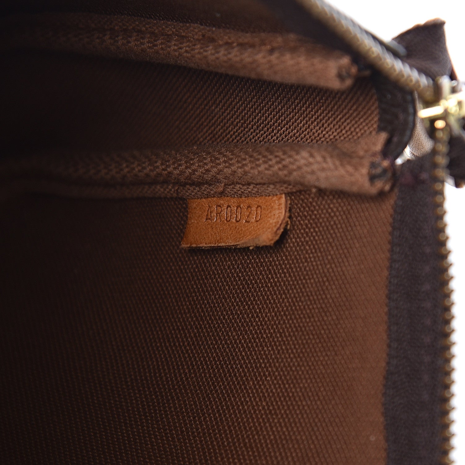 Louis Vuitton Monogram Pochette Accessories 7 of 12