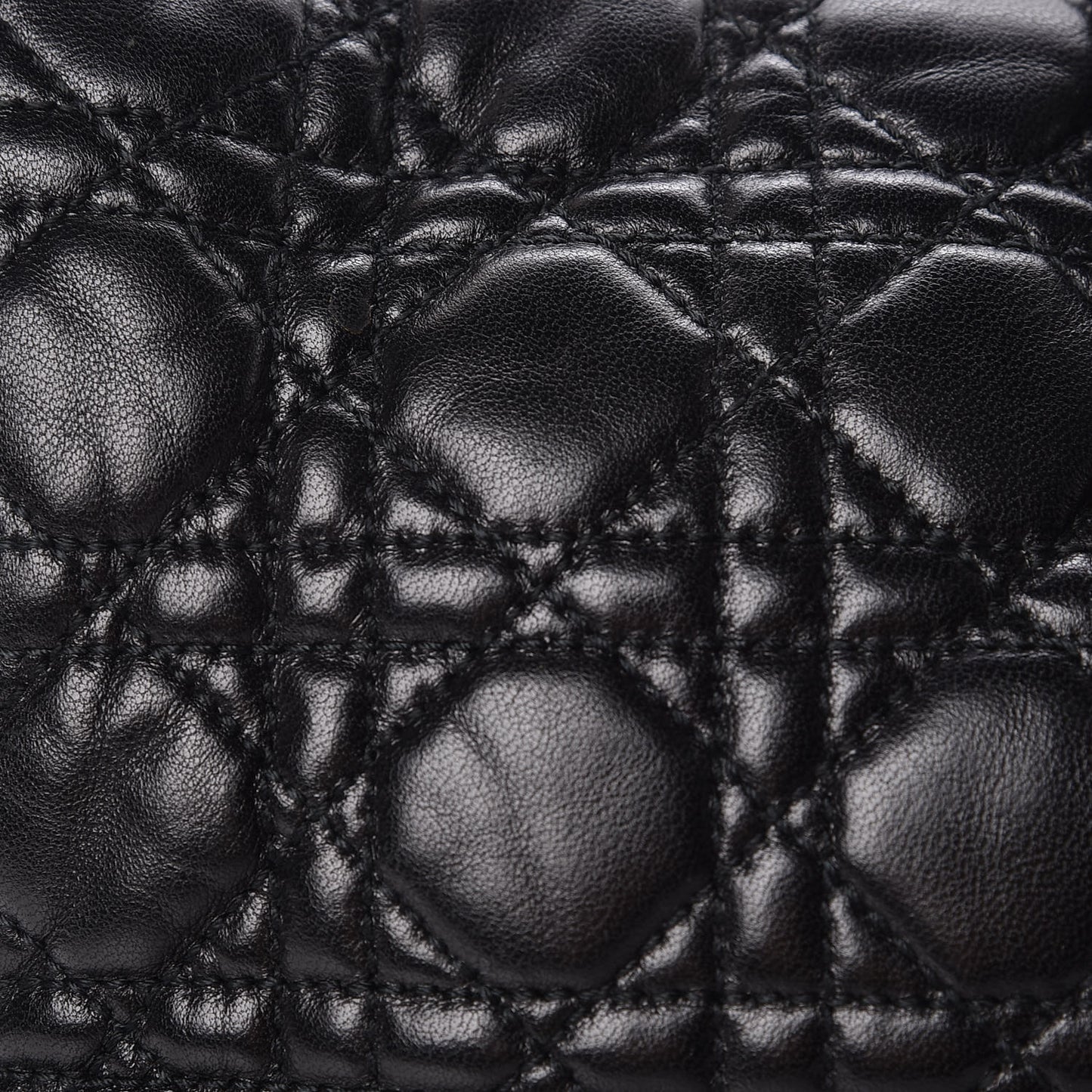 Lambskin Cannage New Lock Flap Black