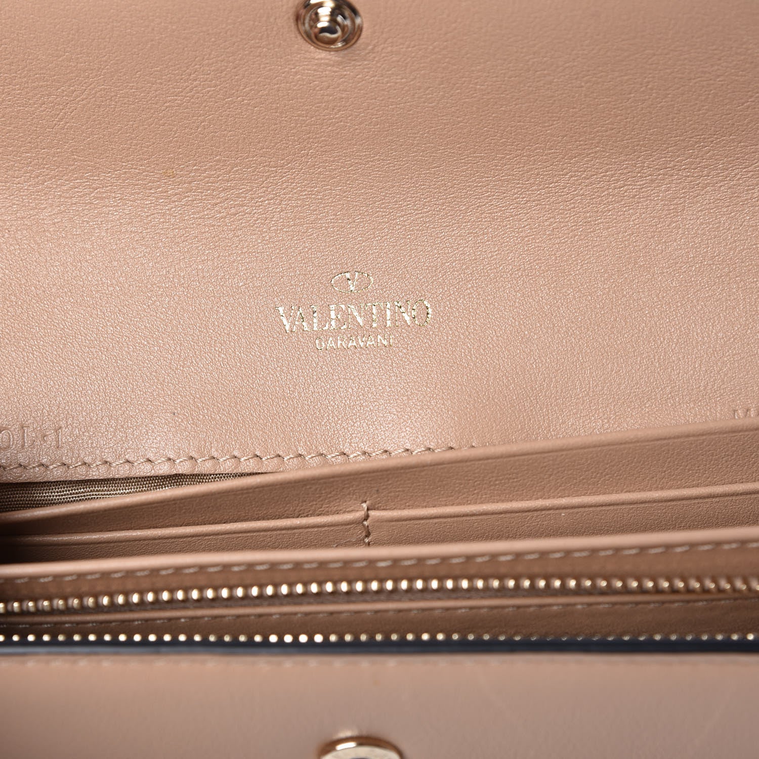 Valentino Garavani Calfskin Rockstud Wristlet Travel Wallet Camel Rose 6 of 11