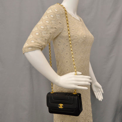 Chanel Lambskin Mini Flap Black 2 of 7