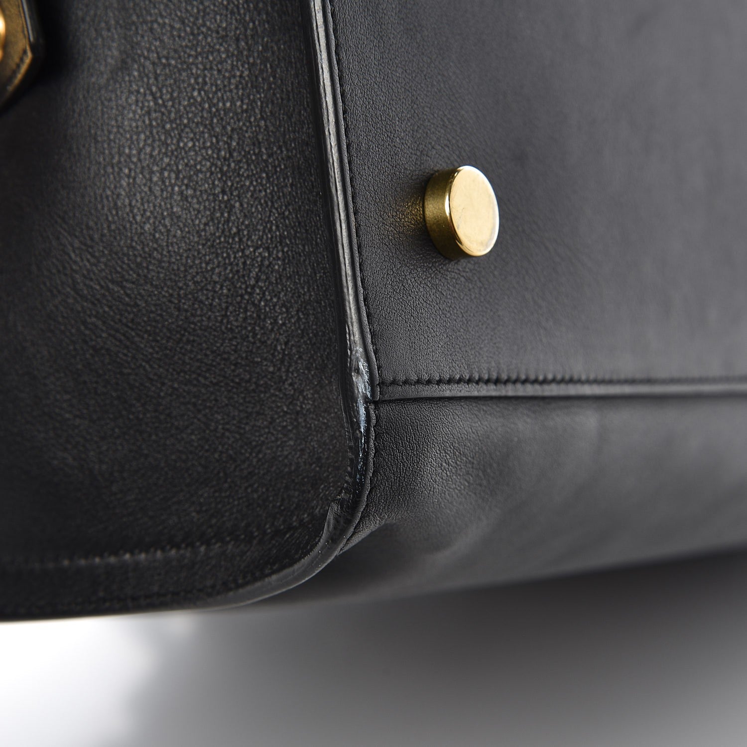 Saint Laurent Smooth Calfskin Medium Monogram Cabas Black 20 of 23
