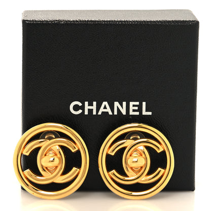Chanel Metal CC Turnlock Clip On Earrings Gold 5 of 5
