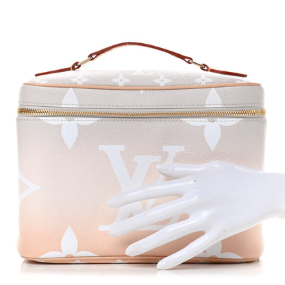 Louis Vuitton Monogram Giant By The Pool Nice BB Brume 2 of 8