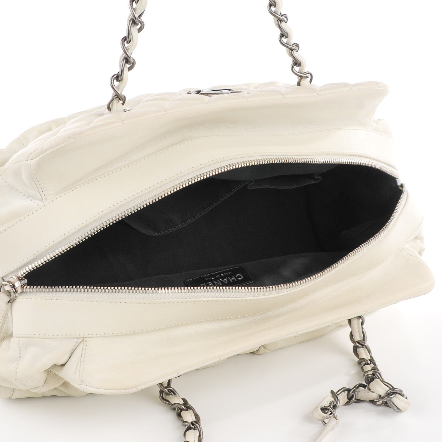 Chanel Iridescent Calfskin Chic Quilt Bowling Bag White 5 of 7