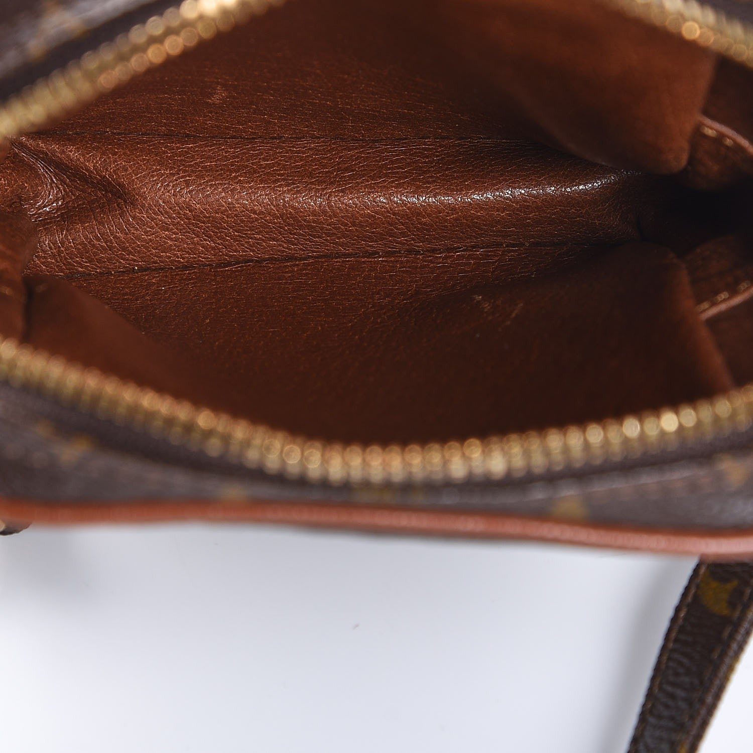 Louis Vuitton Monogram Danube 15 5 of 12