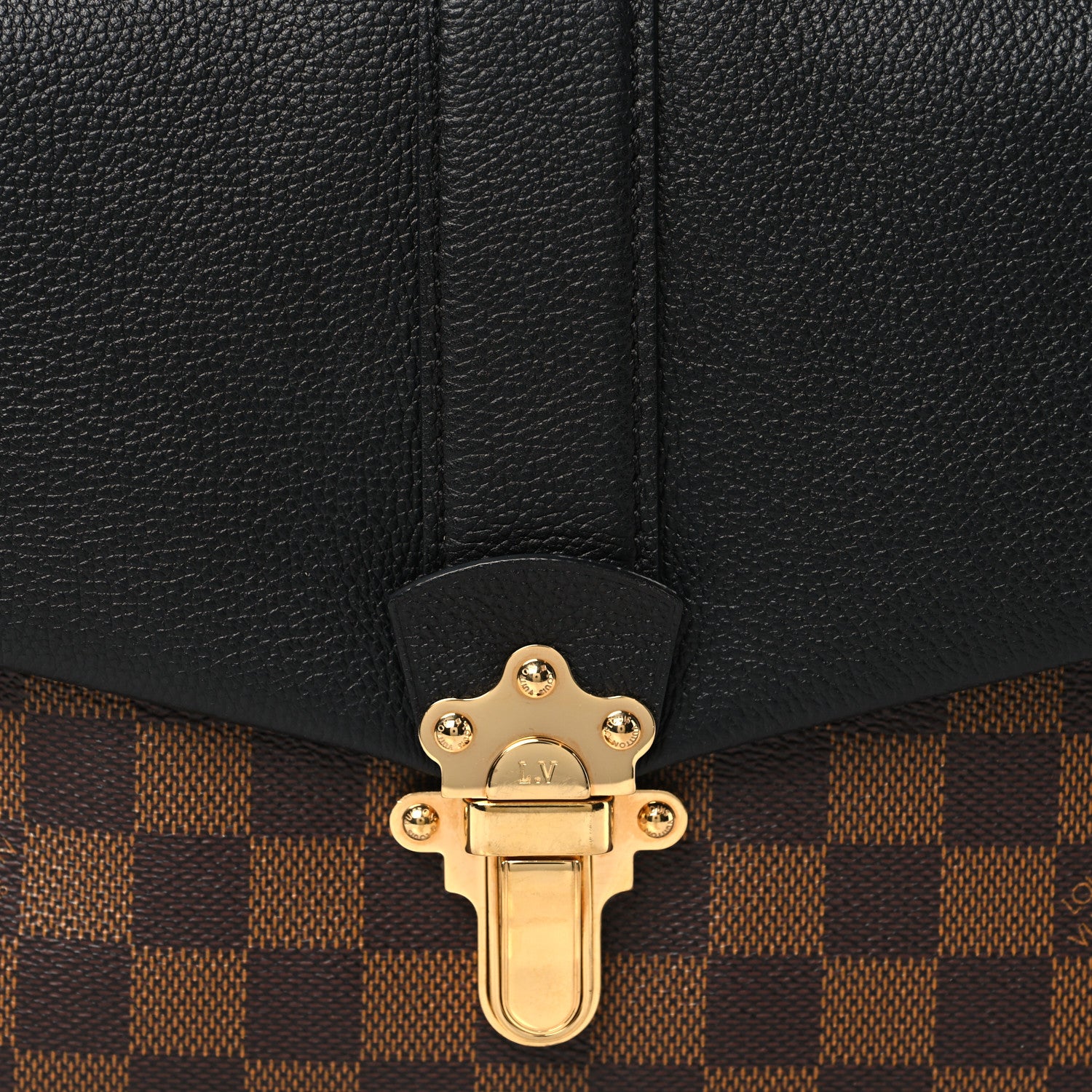 Louis Vuitton Damier Ebene Clapton Black 7 of 9