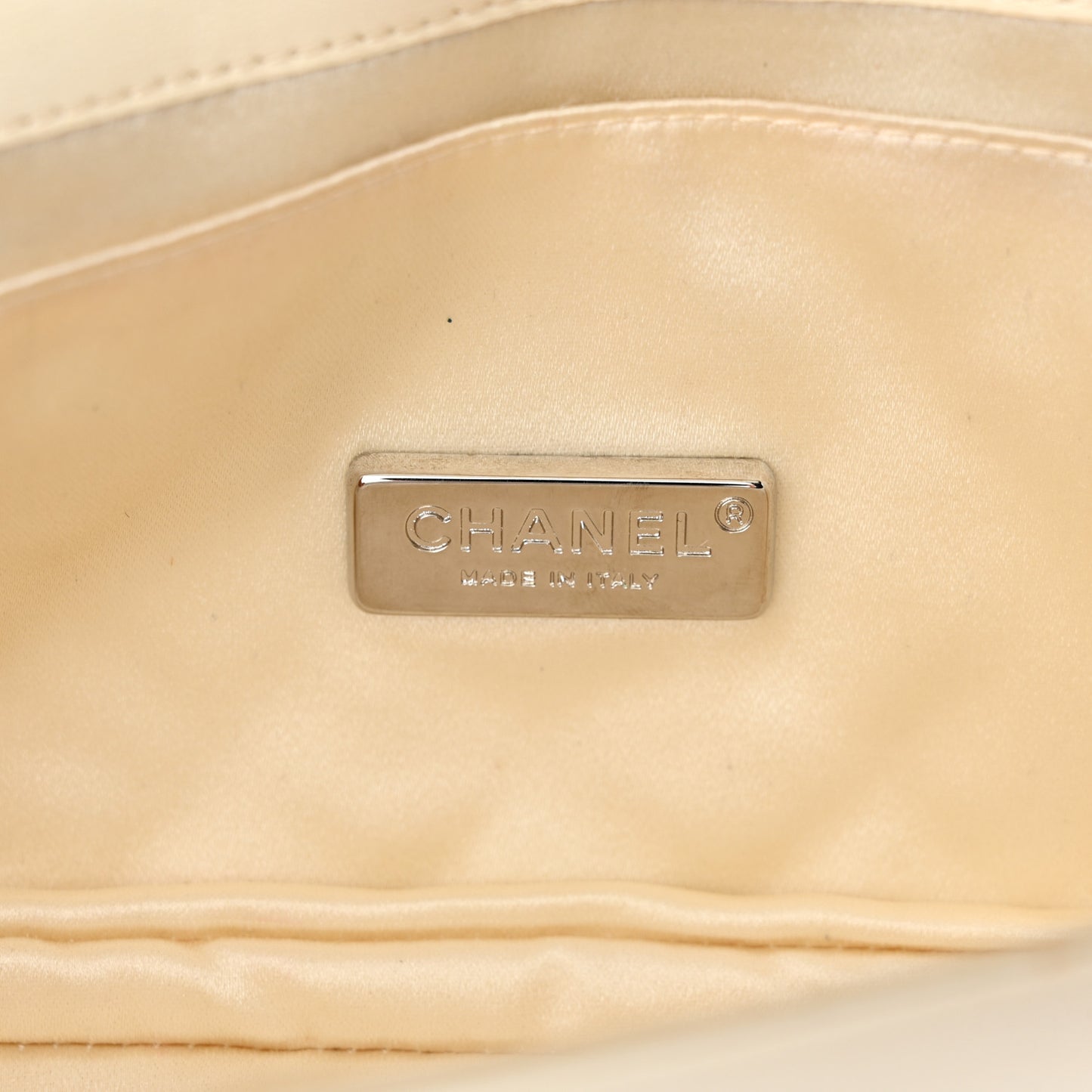 Lambskin Quilted Butterfly Chain Clutch White