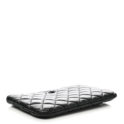 Chanel Aged Calfskin Quilted Medium Reissue Cosmetic Case So Black 4 of 8