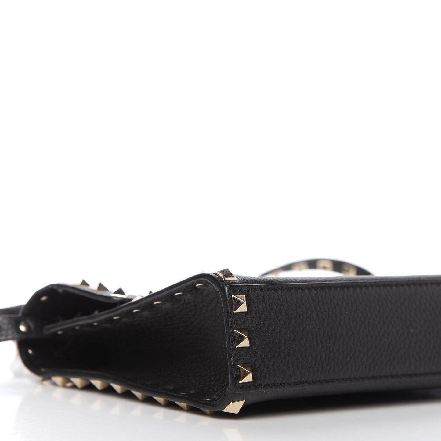Pebbled Calfskin Medium Rockstud Flip Lock Crossbody Bag Black