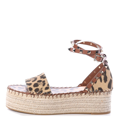 Valentino Garavani Canvas Leopard Print Rockstud Ankle Wrap Espadrille Flatform Sandals 38 Brown 1 of 7