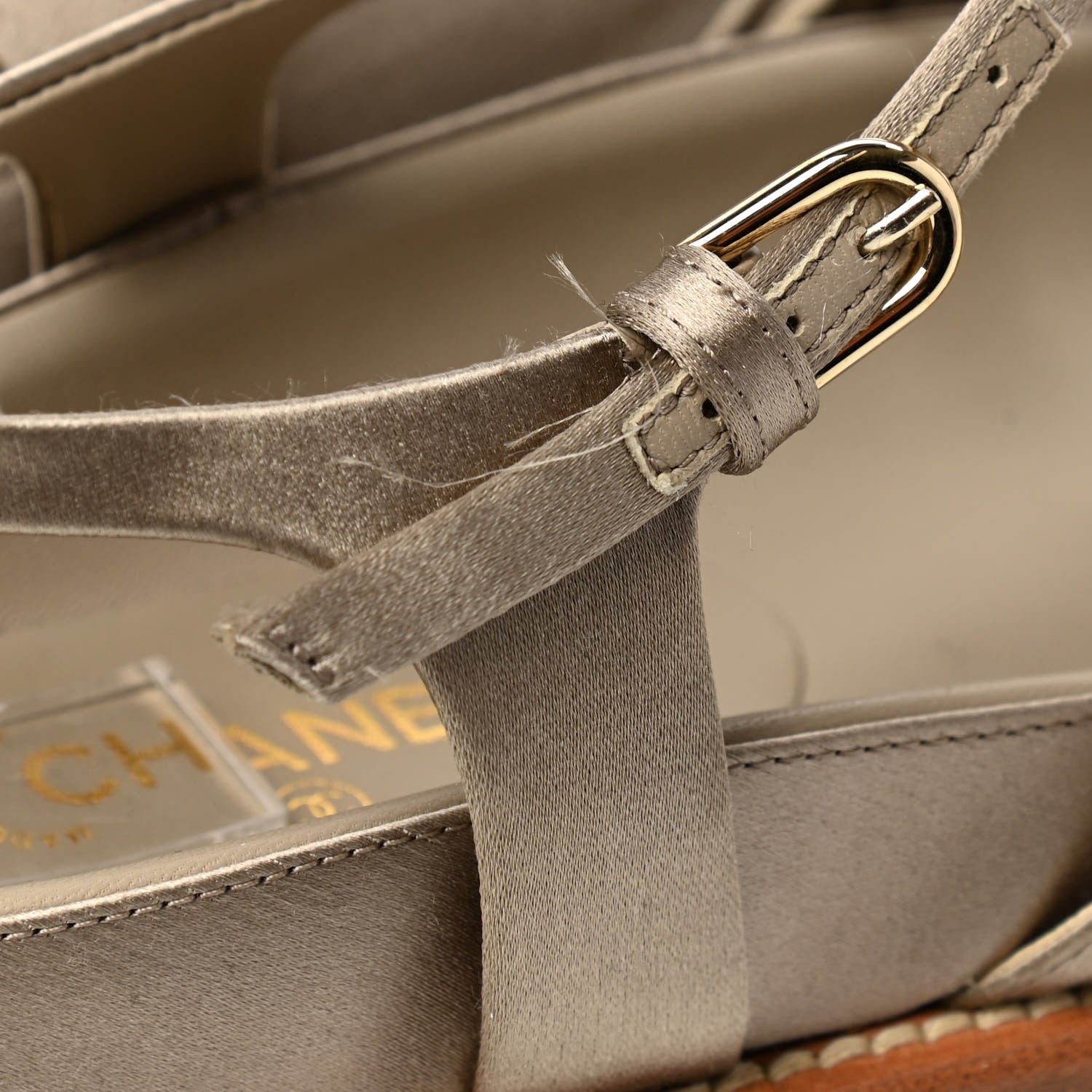 Chanel Satin Lambskin Chain Flat Sandals 40 Light Gold 8 of 9