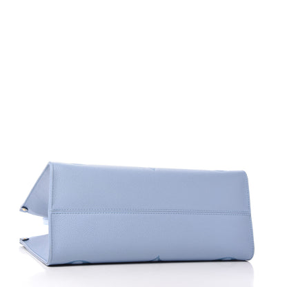 Louis Vuitton Empreinte Monogram Giant By The Pool Onthego MM Summer Blue 4 of 9