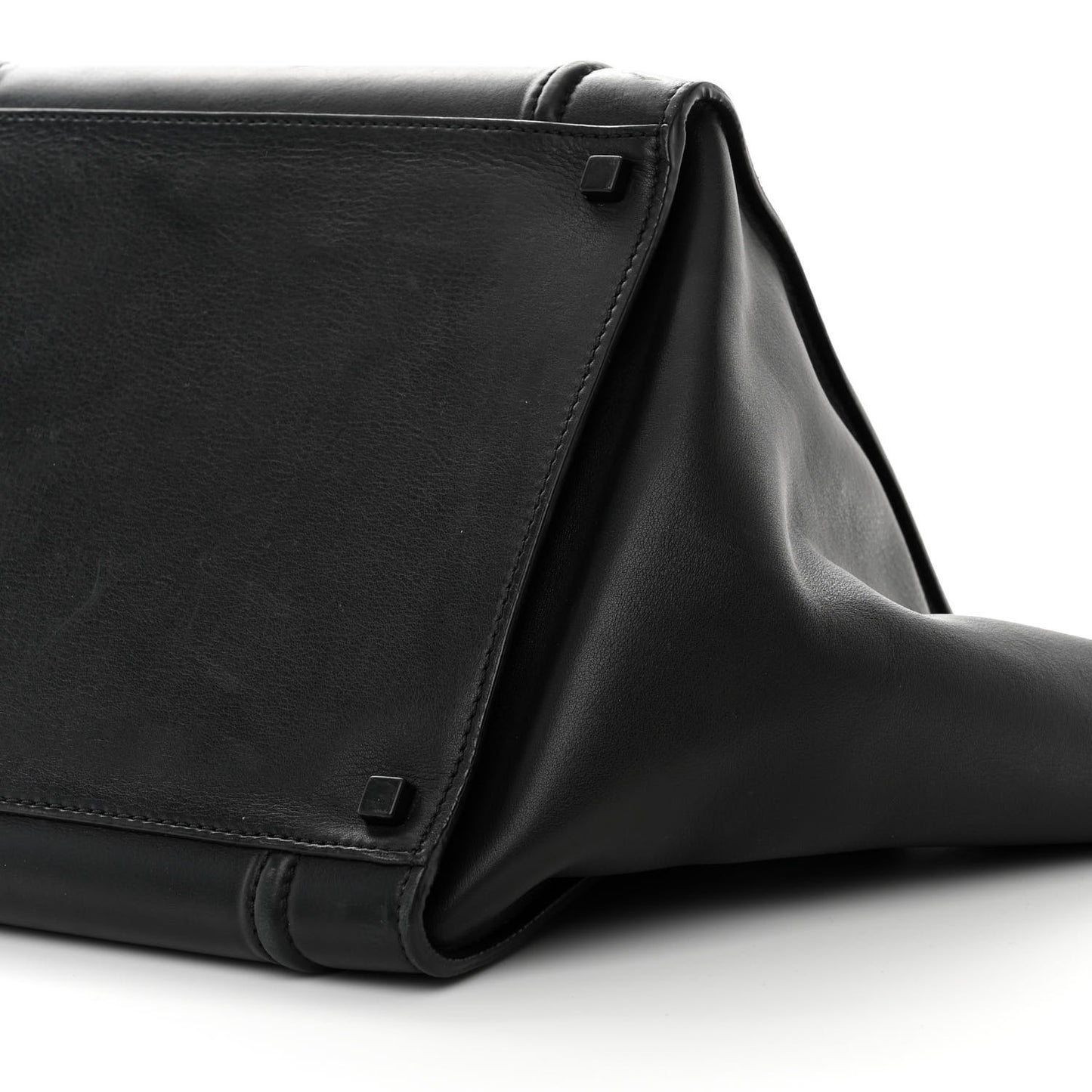 Smooth Calfskin Medium Phantom Luggage Black