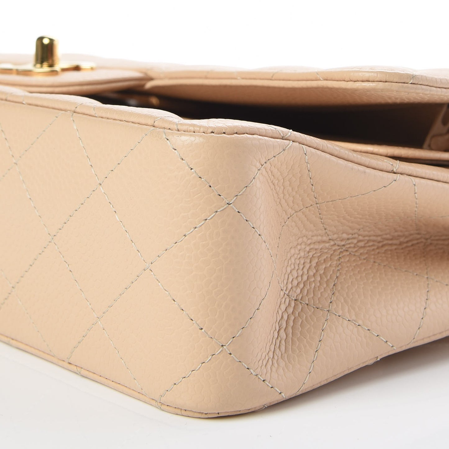 Caviar Quilted Medium Double Flap Beige Clair