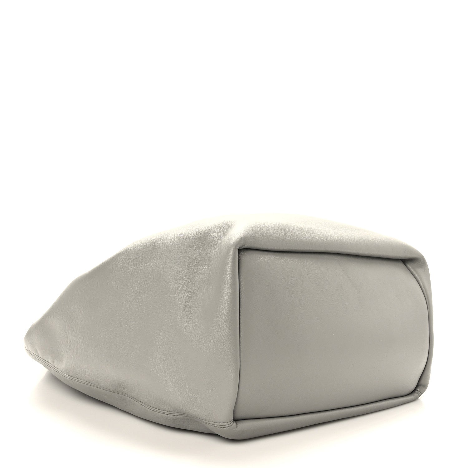 Loewe Buttery Nappa Lambskin Medium Squeeze Bag Pearl Grey 4 of 8