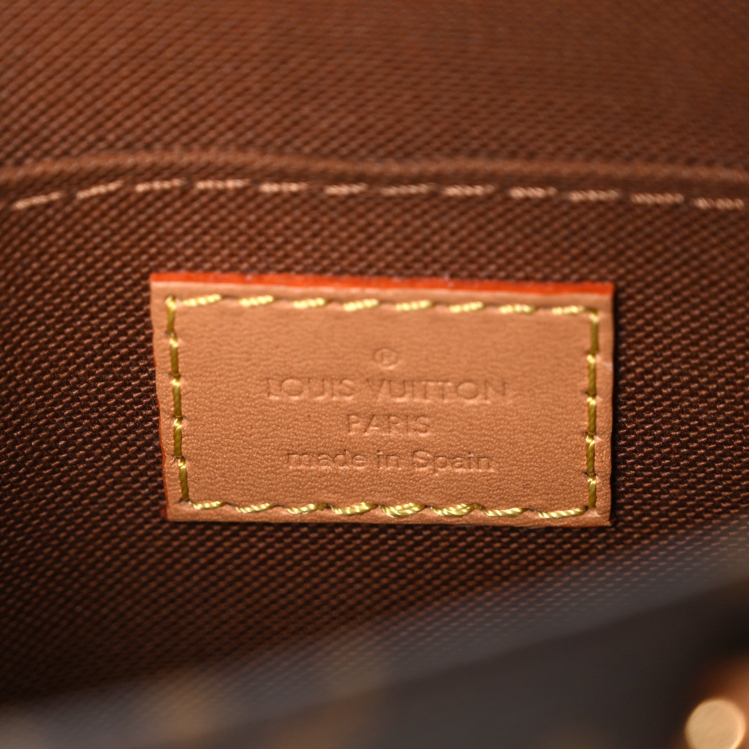 Louis Vuitton Monogram Petit Sac Plat 6 of 9