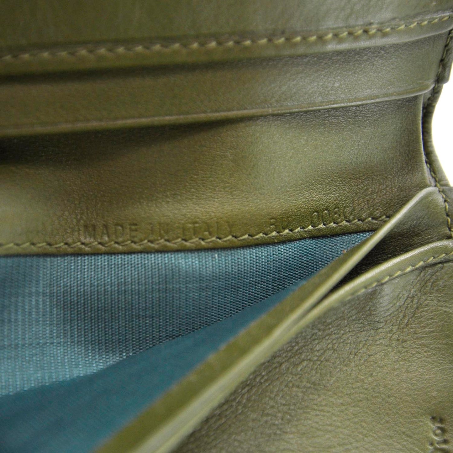 Ostrich Saddle Wallet Green