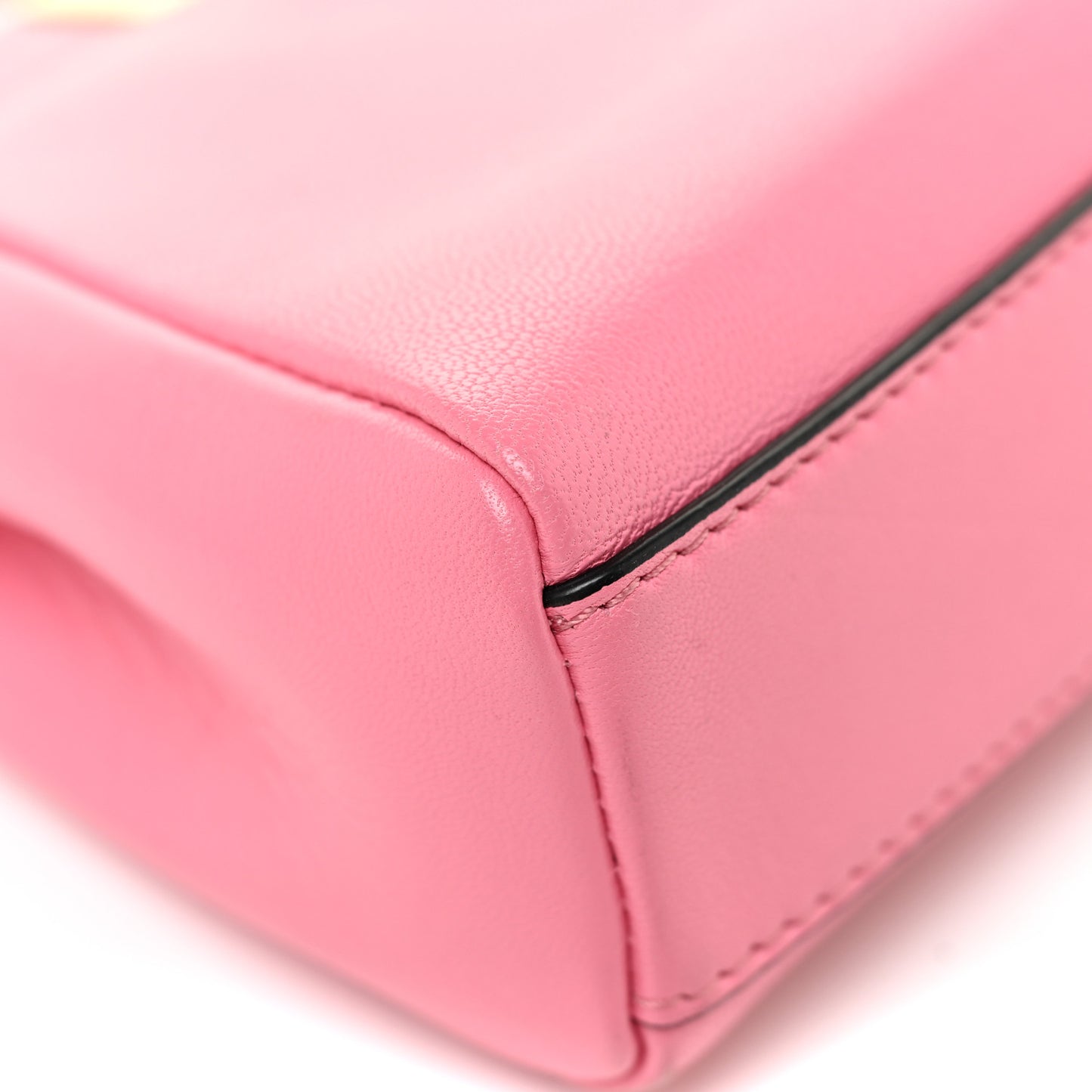 Shiny Nappa Micro Peekaboo Iconic Satchel Rosa Fluo