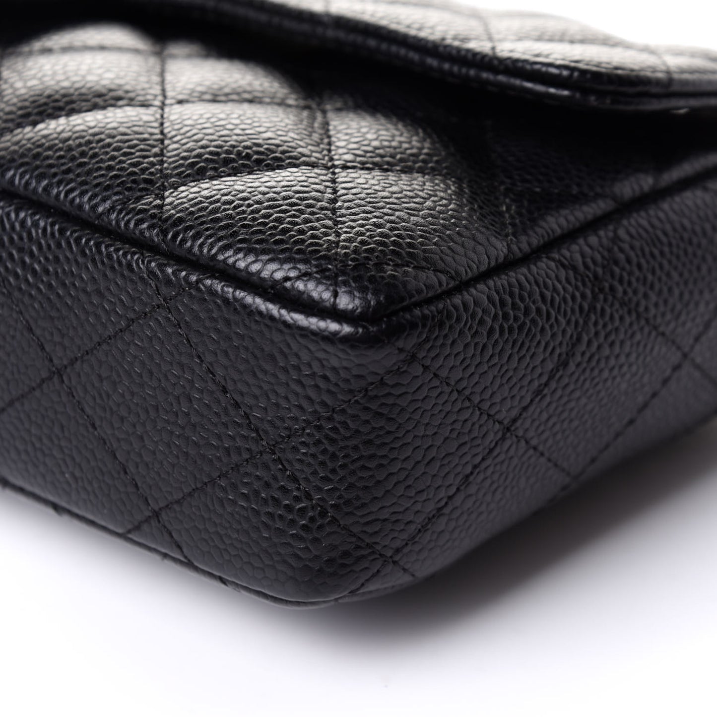 Caviar Quilted East West Flap Black