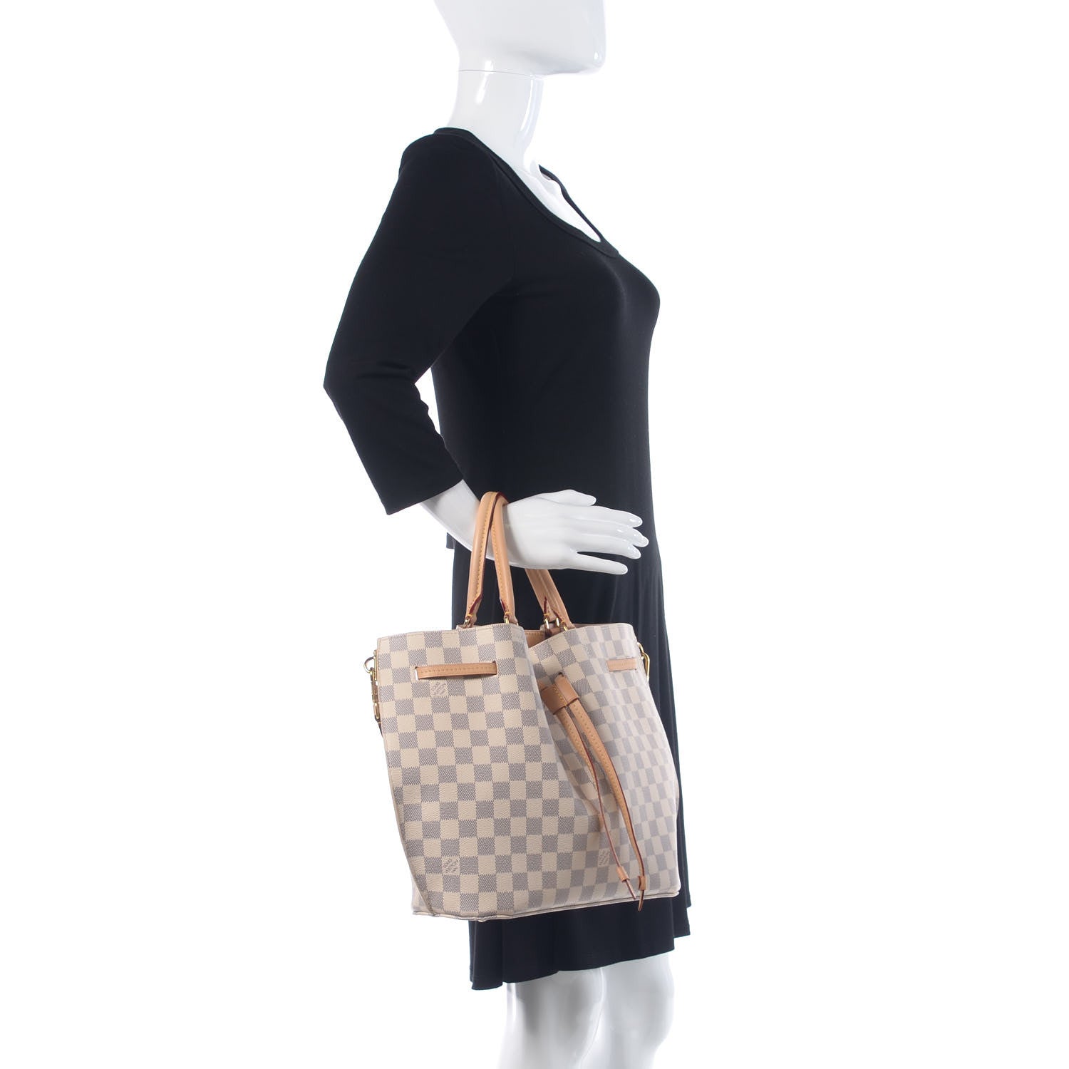 Louis Vuitton Damier Azur Girolata 2 of 15