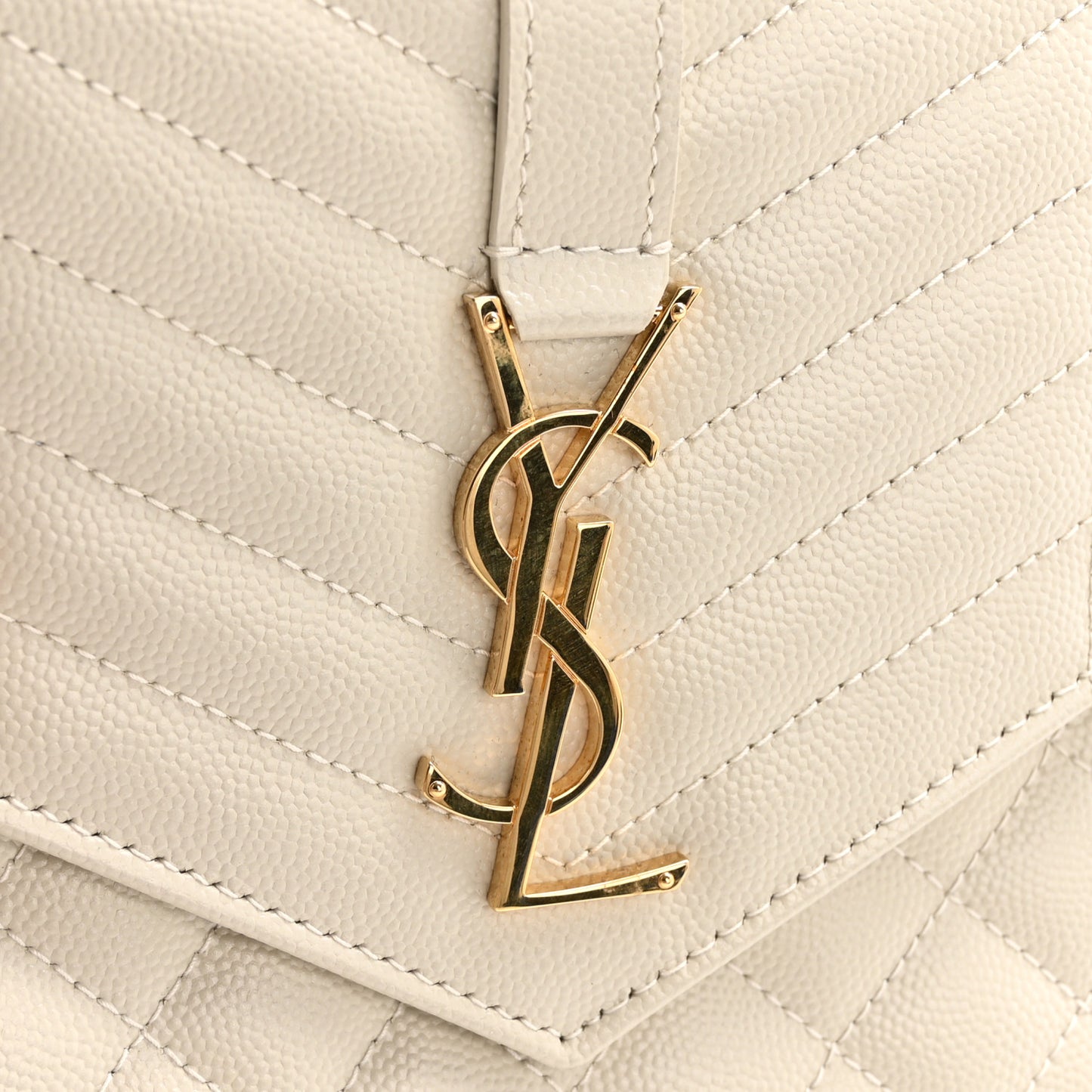 Grain De Poudre Textured Mixed Matelasse Triquilt Monogram Clutch Crema Soft