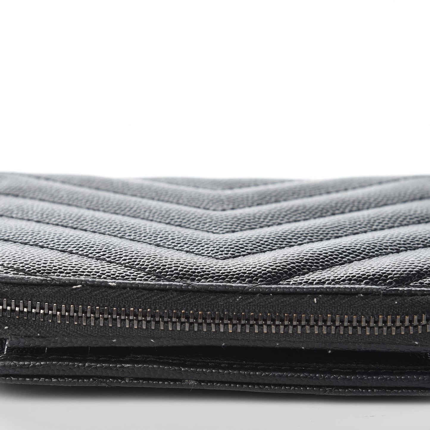 Grain De Poudre Matelasse Chevron Monogram Compact Zip Around Wallet Black