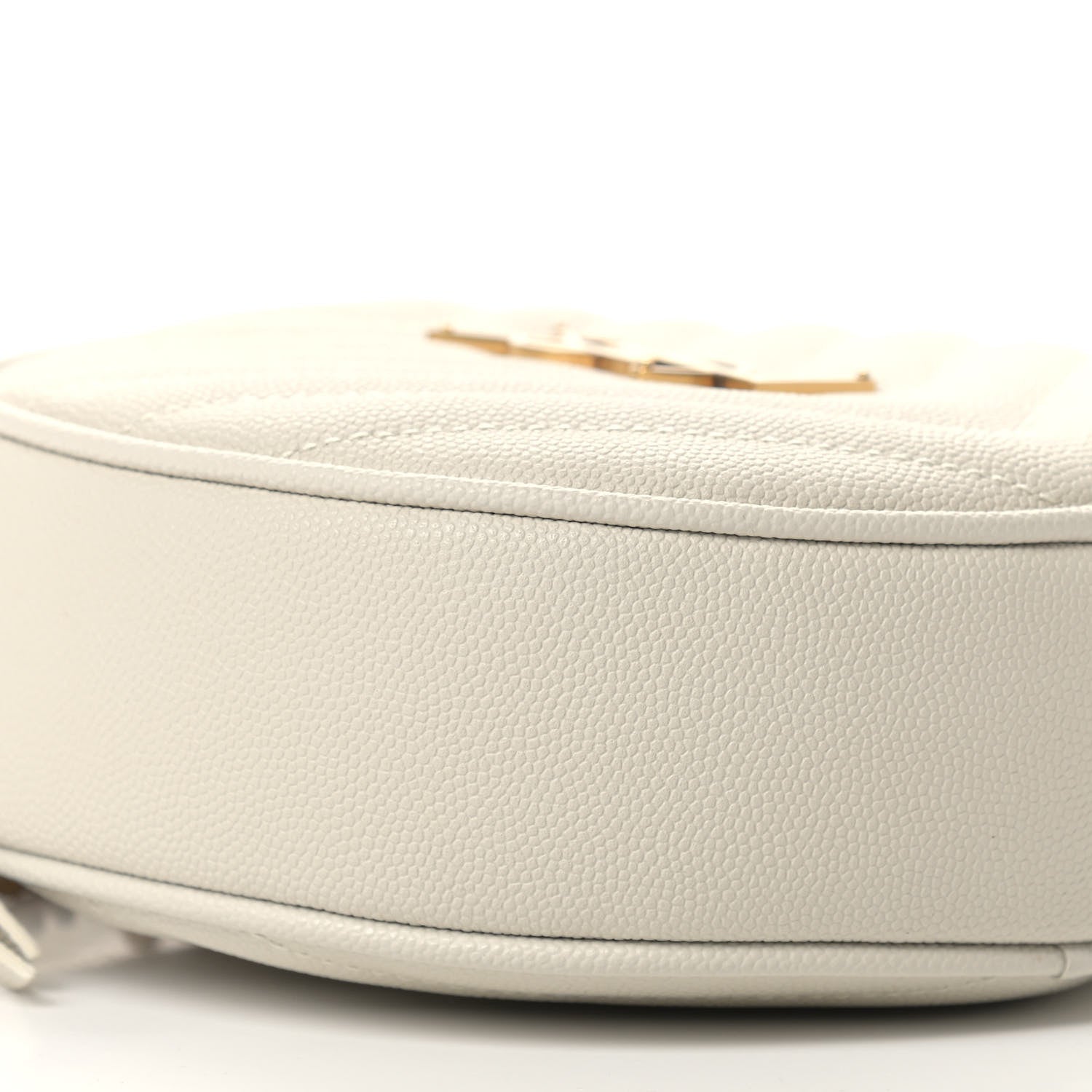 Saint Laurent Grain De Poudre Matelasse Chevron Quilted Round Vinyle Camera Bag Crema Soft 8 of 9
