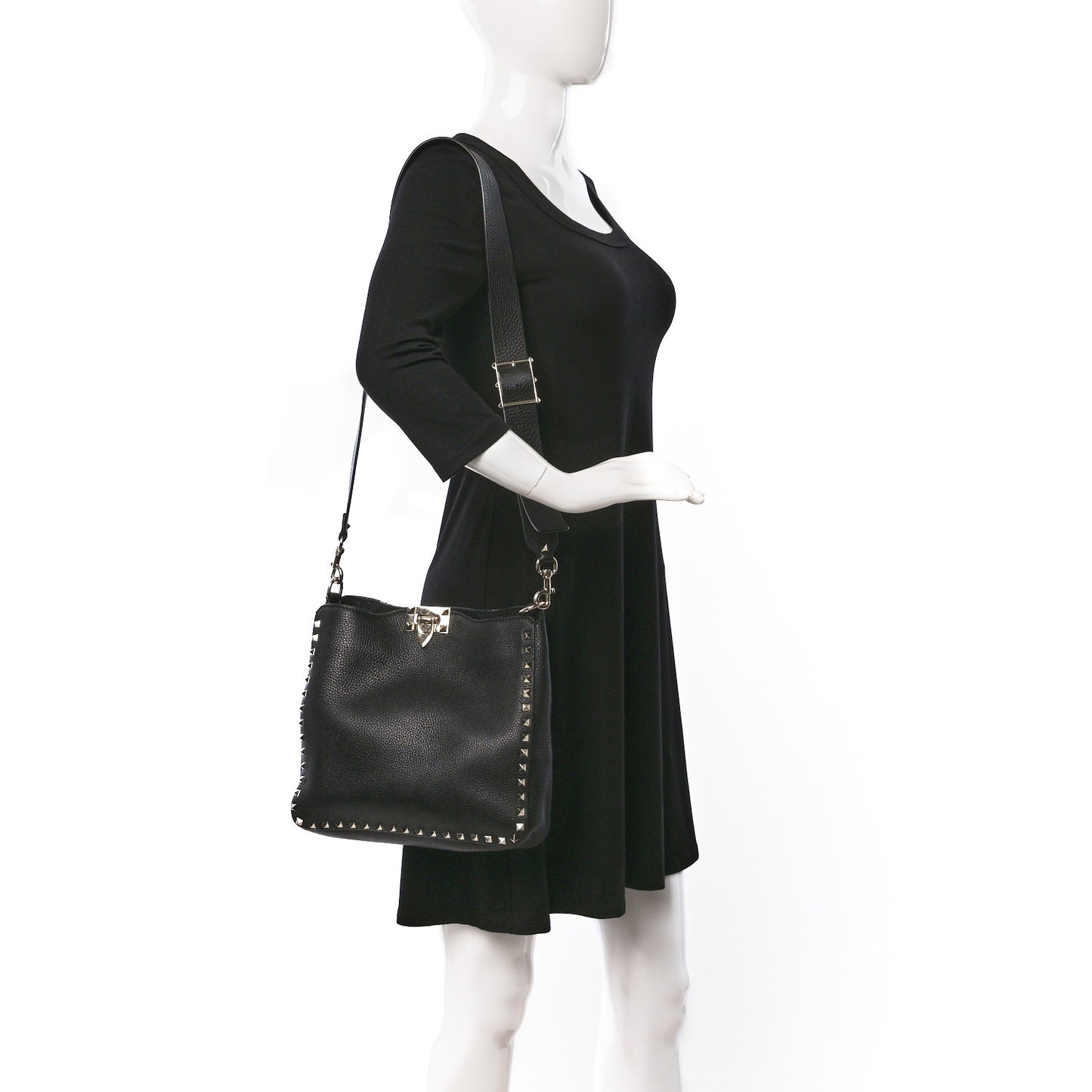 Pebbled Calfskin Small Rockstud Flip-Lock Messenger Bag Black