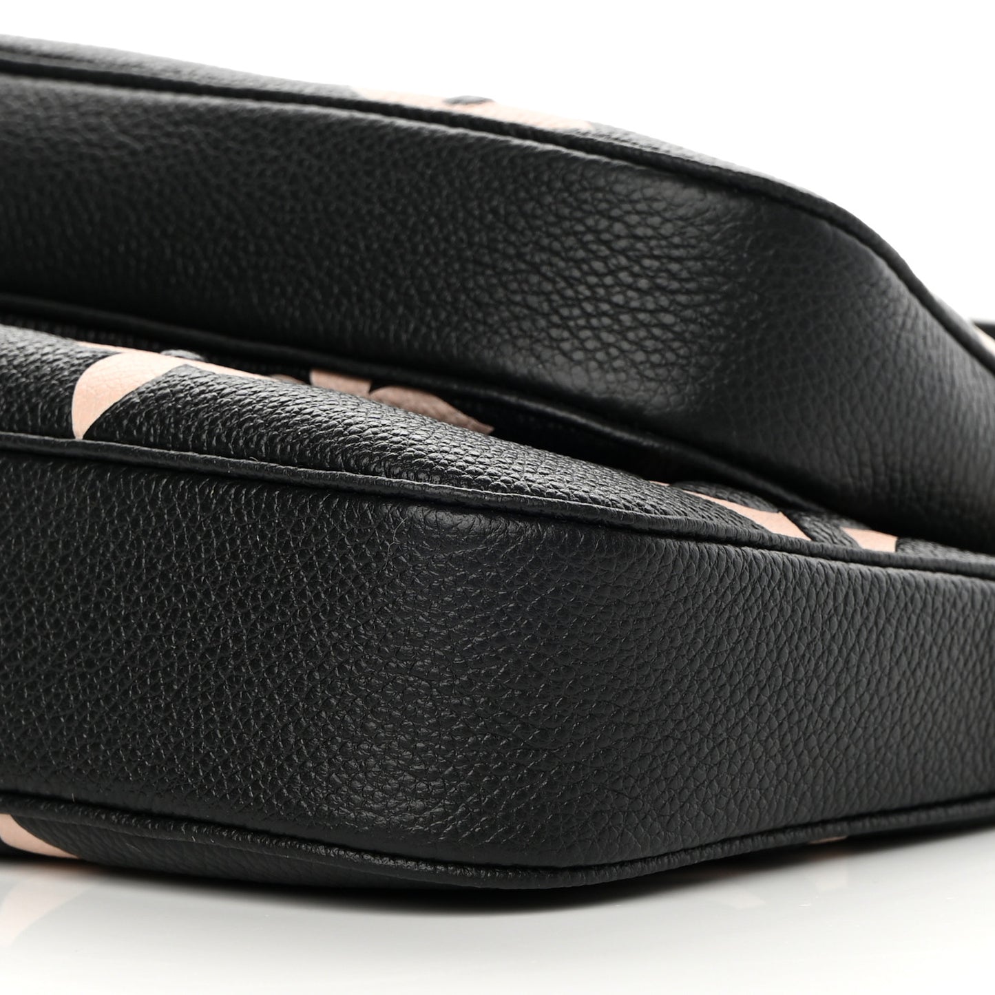 Empreinte Monogram Giant Multi Pochette Accessories Black Beige