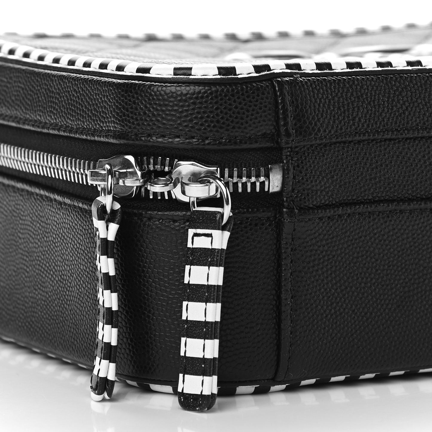 Caviar Quilted Striped Medium CC Filigree Vanity Case Black White
