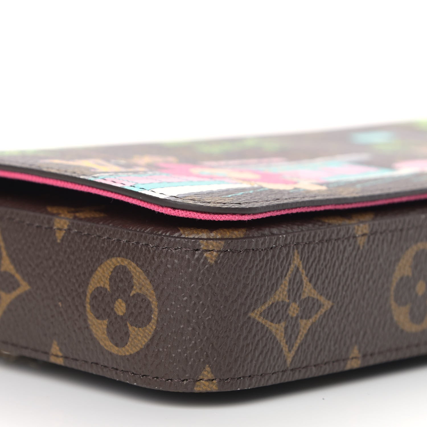 Louis Vuitton Monogram 2021 Christmas Animation Hollywood Pochette Felicie Chain Wallet Fuchsia 7 of 8