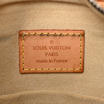 Louis Vuitton Monogram Hudson GM 6 of 26