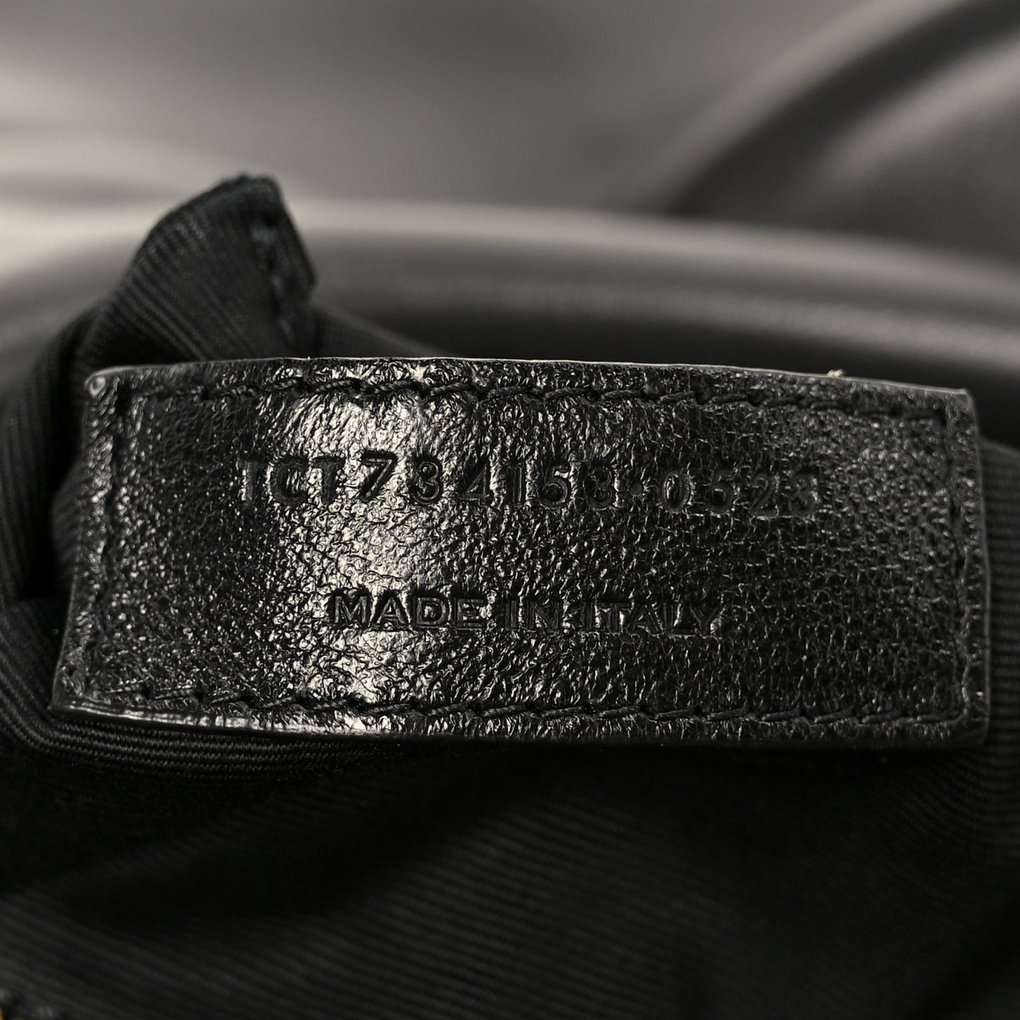 Plunged Lambskin Calypso Black