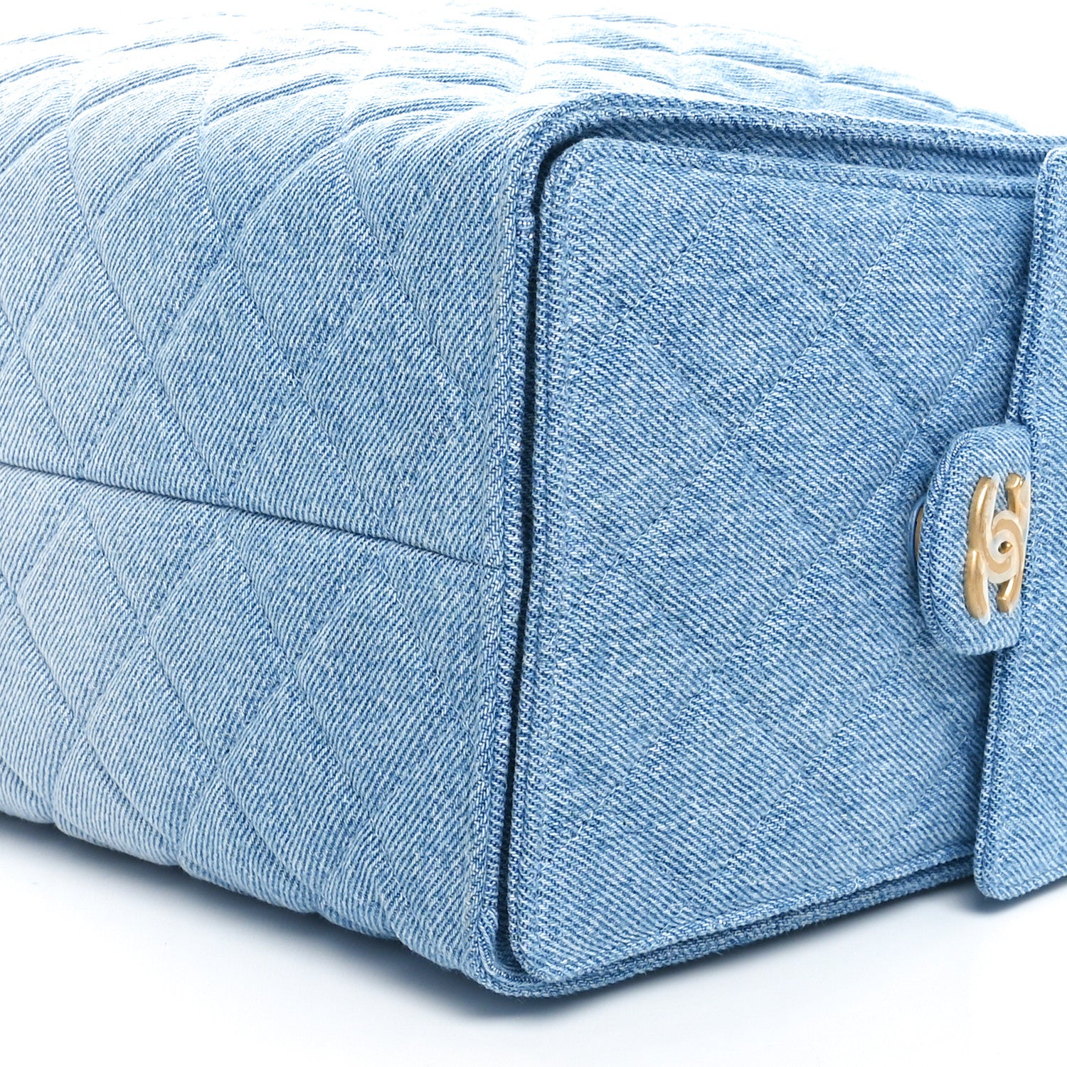 Chanel Washed Denim Quilted Medium Chanel 25 Handbag Blue 1619408