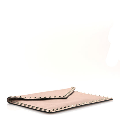 Valentino Garavani Pebbled Calfskin Large Rockstud Envelope Clutch Poudre 4 of 9