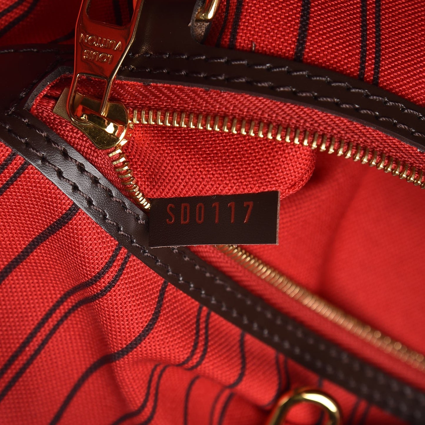 Damier Ebene Delightful MM