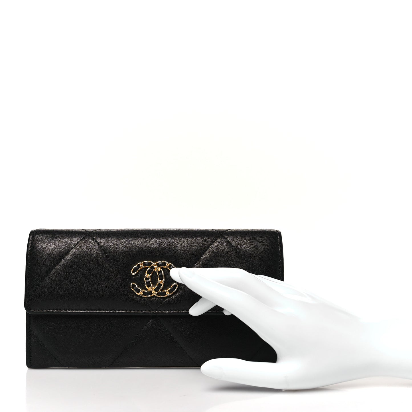 Lambskin Quilted Chanel 19 Flap Wallet Black