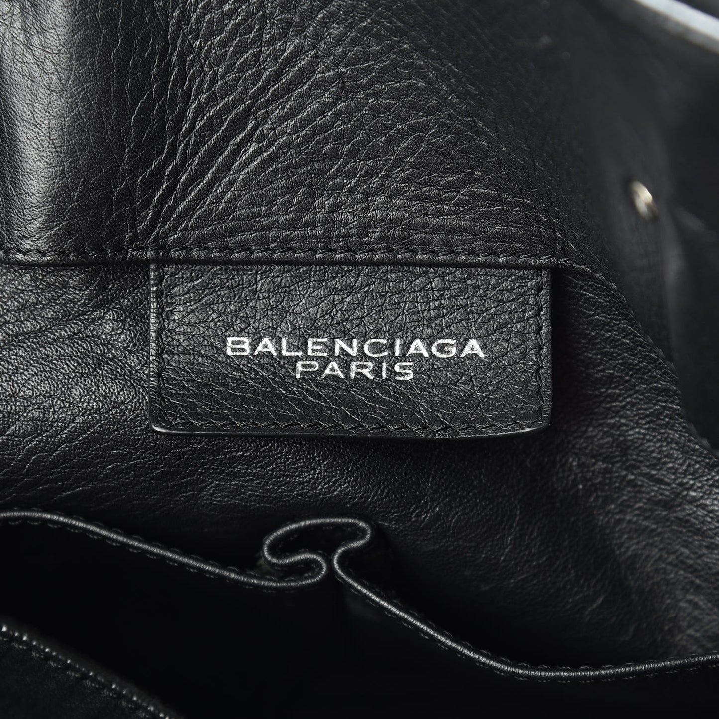 Calfskin Papier Ledger Zip Around Tote Black