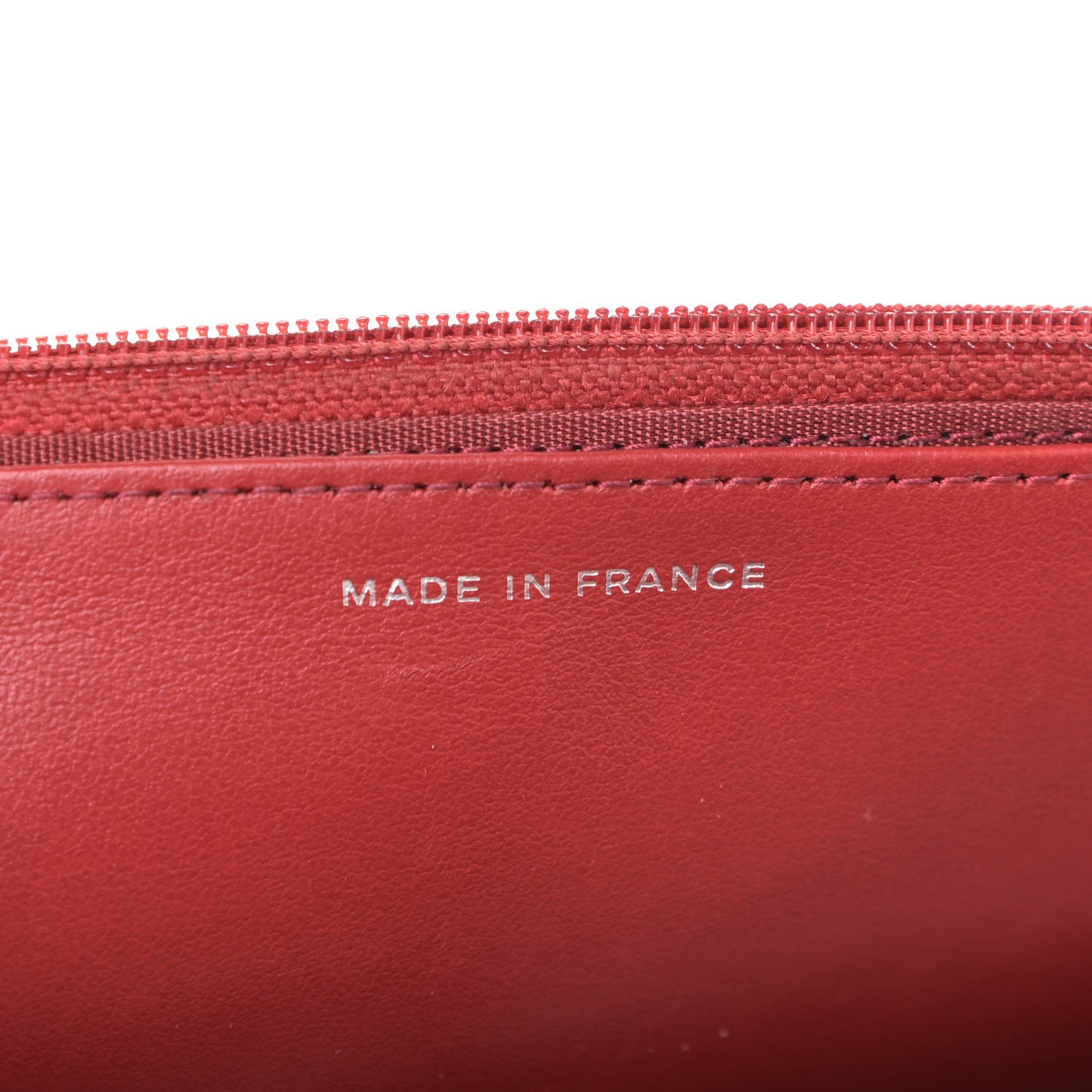 Caviar Quilted Boy Wallet On Chain WOC Red
