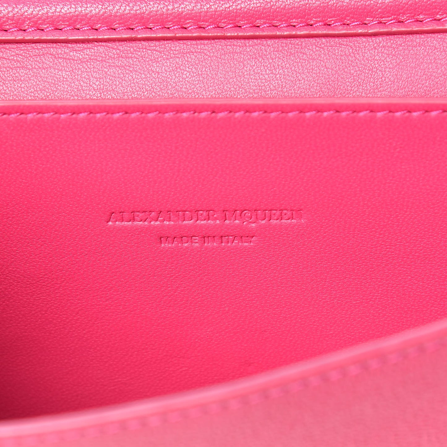 Calfskin Insignia Pouch Pink