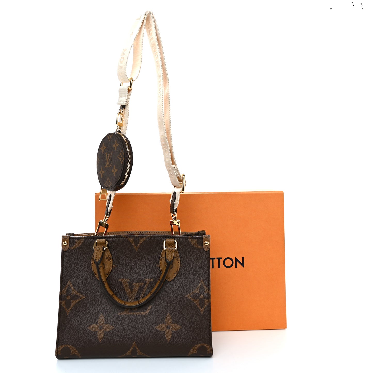 Reverse Monogram Giant Onthego PM