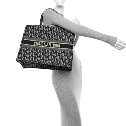 Christian Dior Oblique Large Book Tote Blue Multicolor 2 of 13