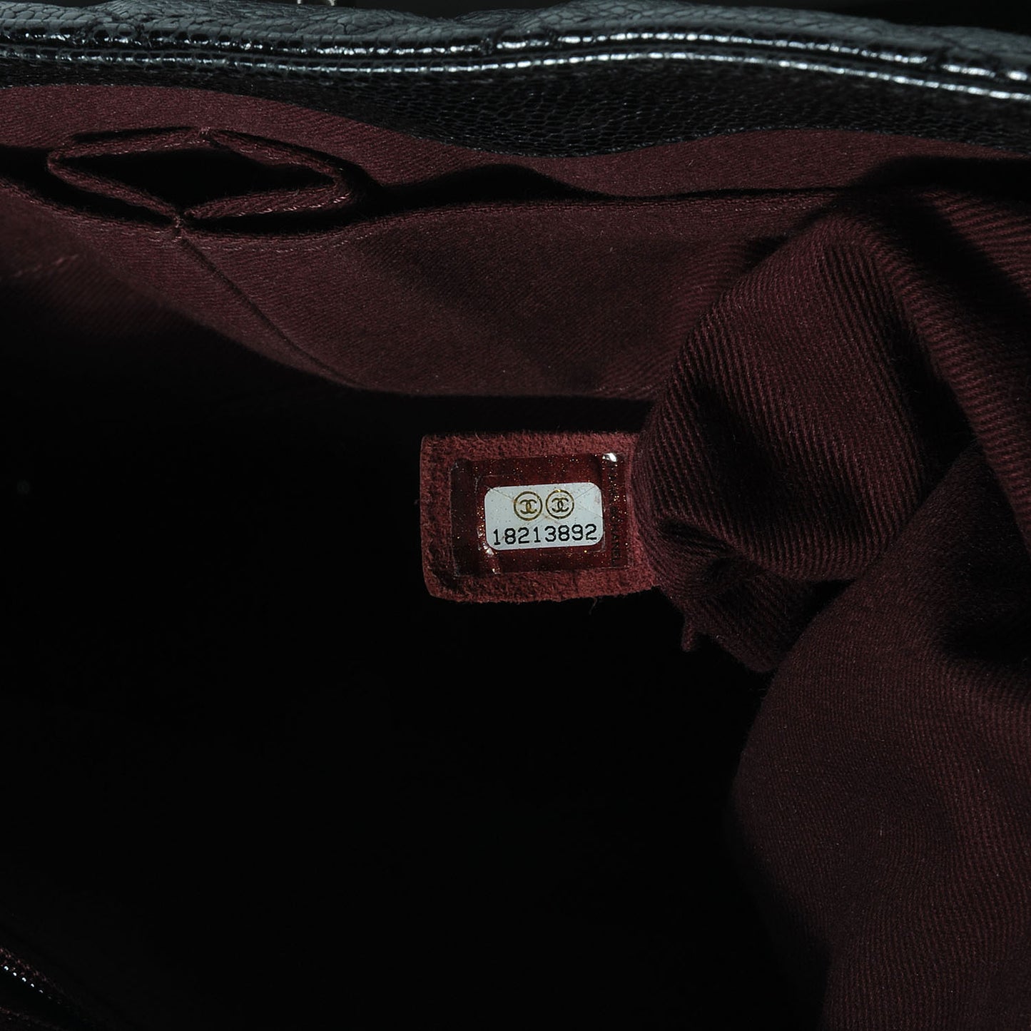 Caviar CC Crave Jumbo Flap Black