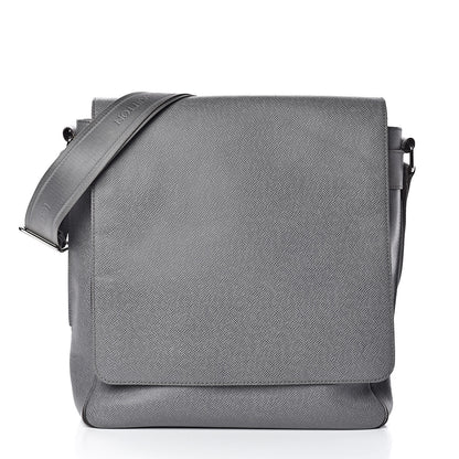 Louis Vuitton Taiga Milo Messenger Glacier 1 of 13