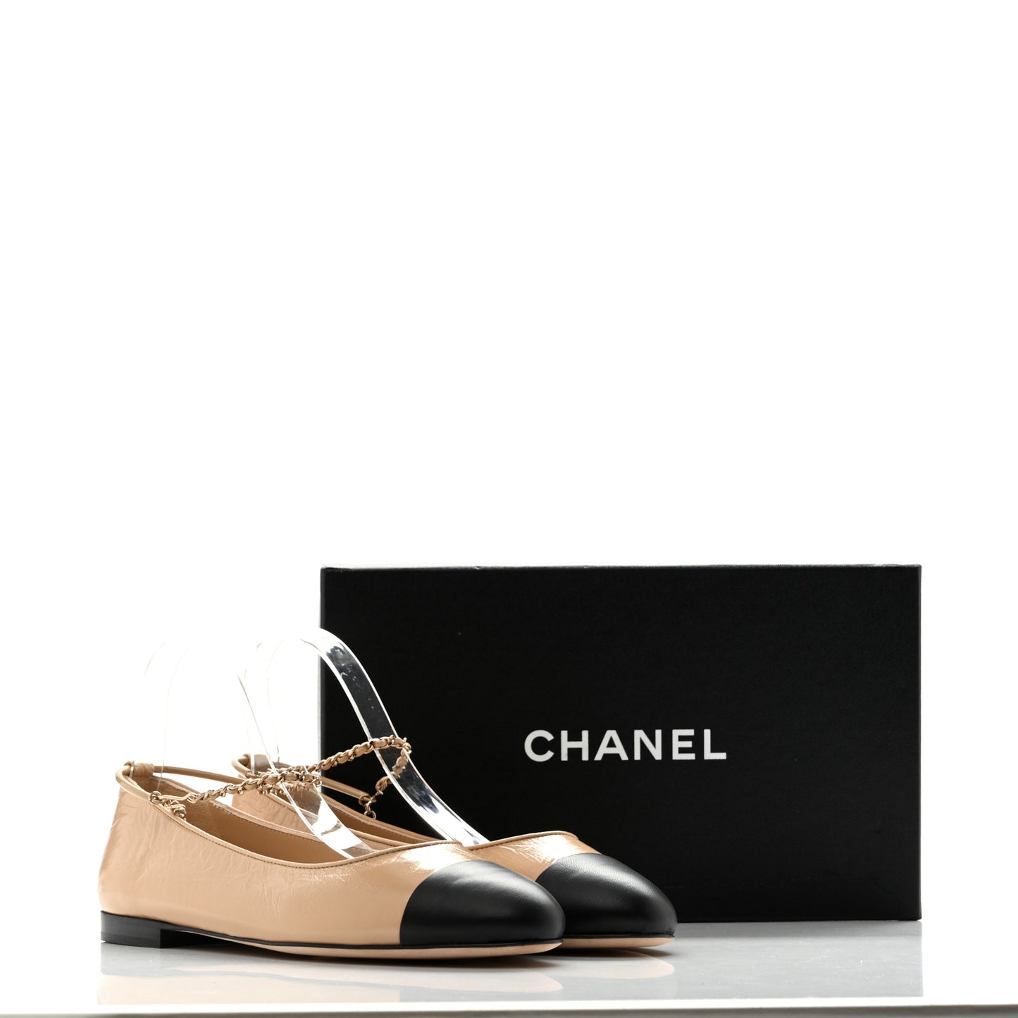 Lambskin Cap Toe Ankle Chain Ballerina Flats 41 Beige Black