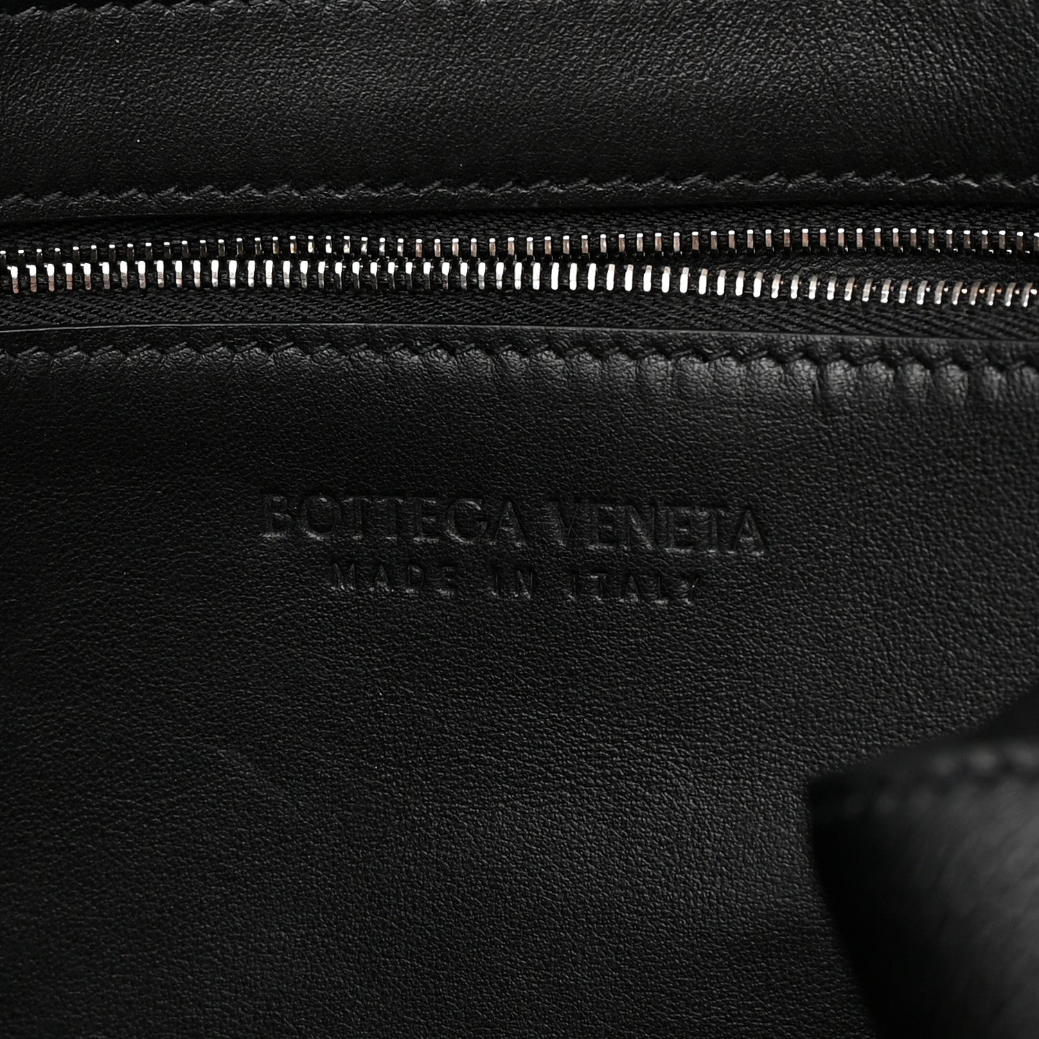 Bottega Veneta Calfskin Maxi Intrecciato Arco Black 6 of 11